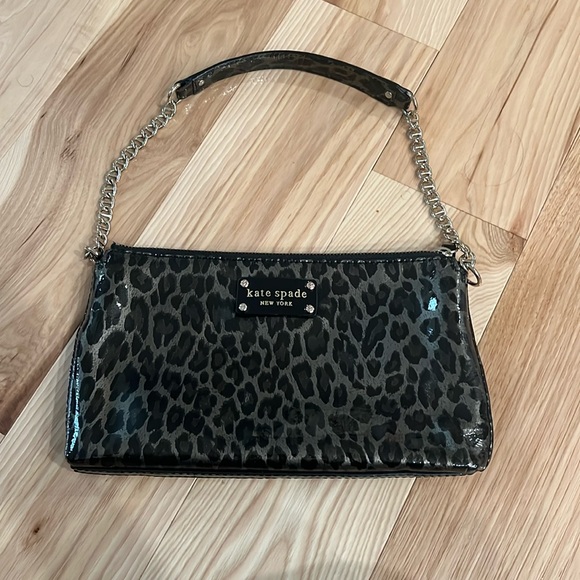 Kate Spade Gray Leopard Shoulder Bag! - Picture 1 of 3